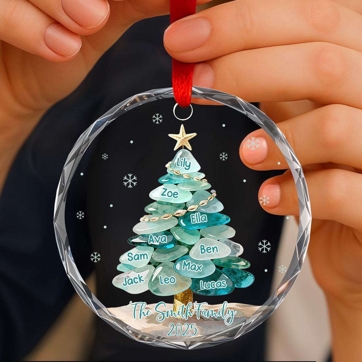 Customizable Family Names Christmas Tree Design