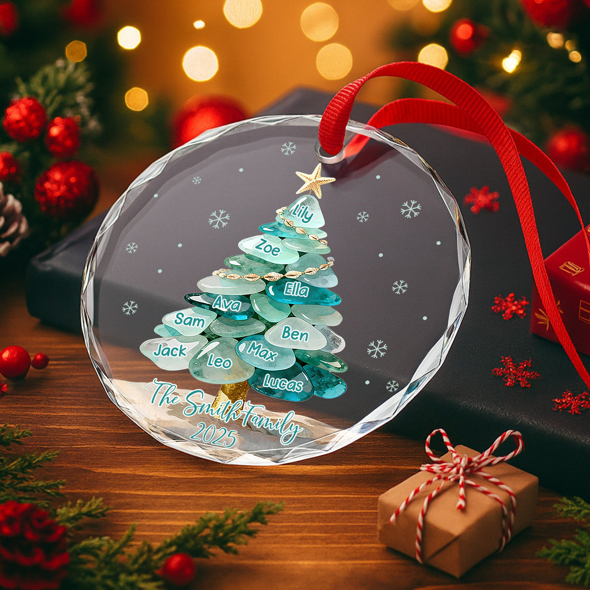 Customizable Family Names Christmas Tree Design