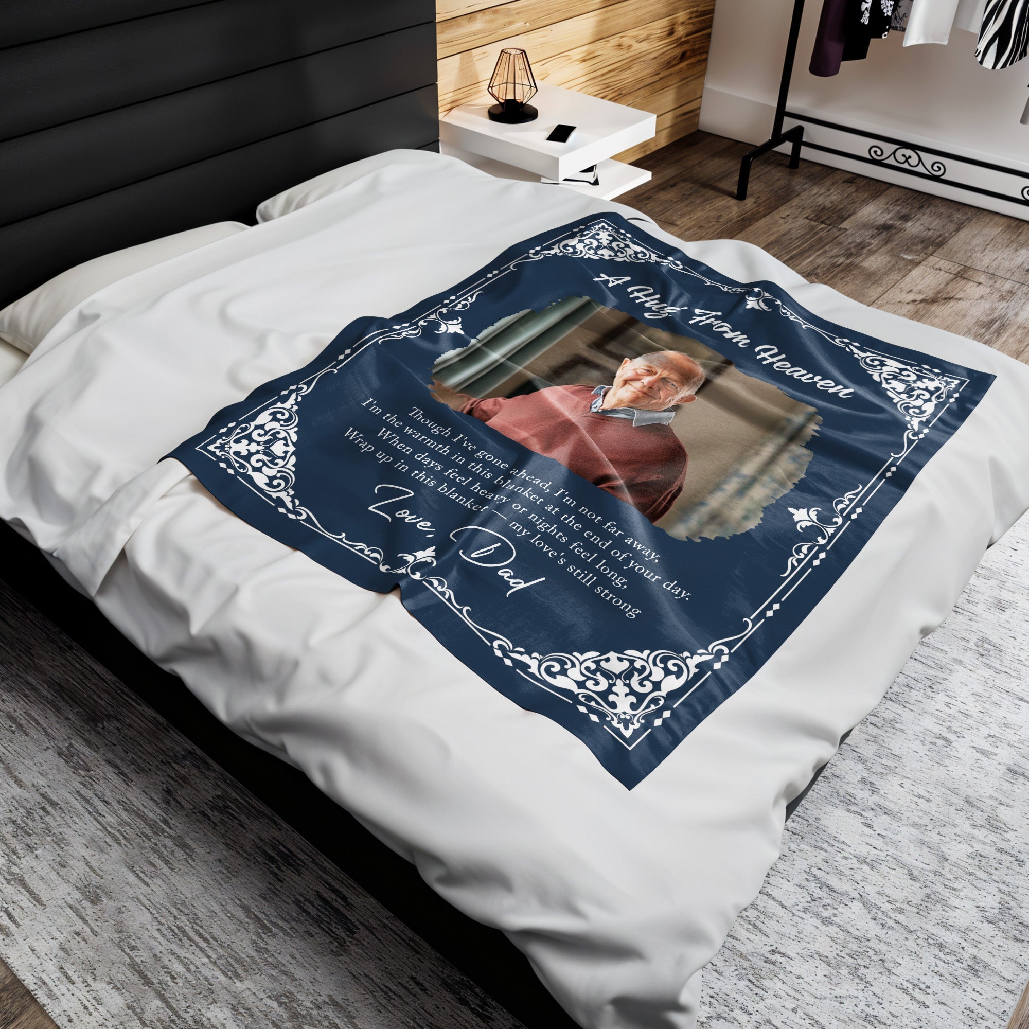 A Hug From Heaven, Ornamental Frame Design