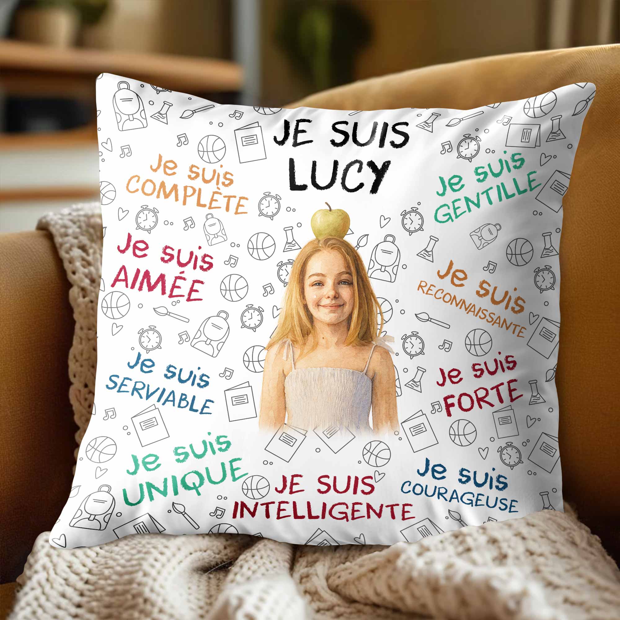 Je Suis Complet, Je Suis Aimé, Unique Pillow Design